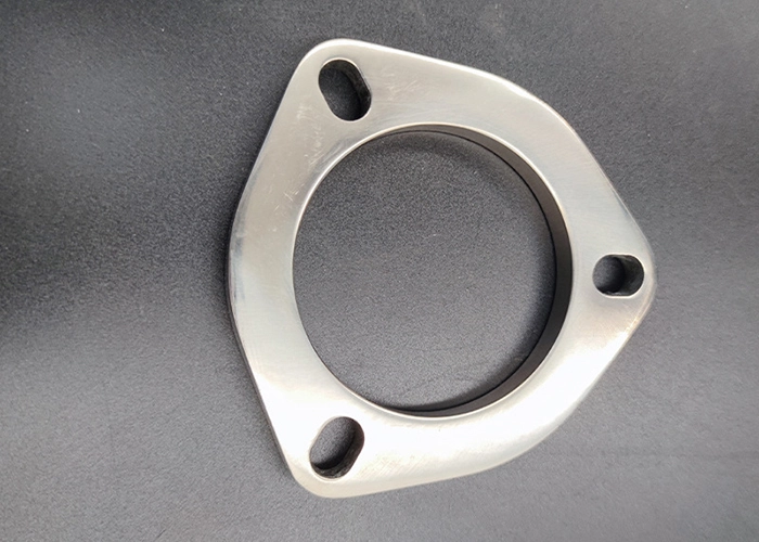 3 bolt titanium exhaust flange